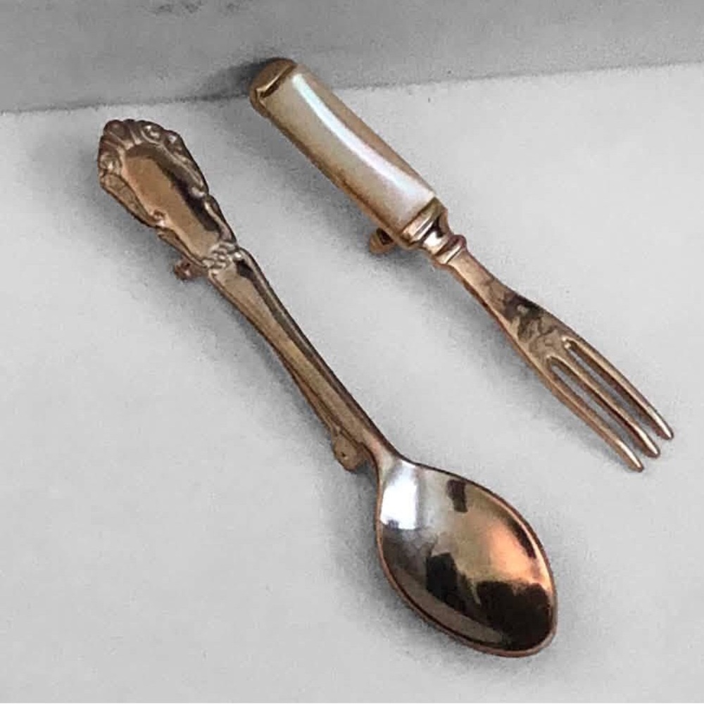 Vintage Fork & Knife Scatter Pin Set